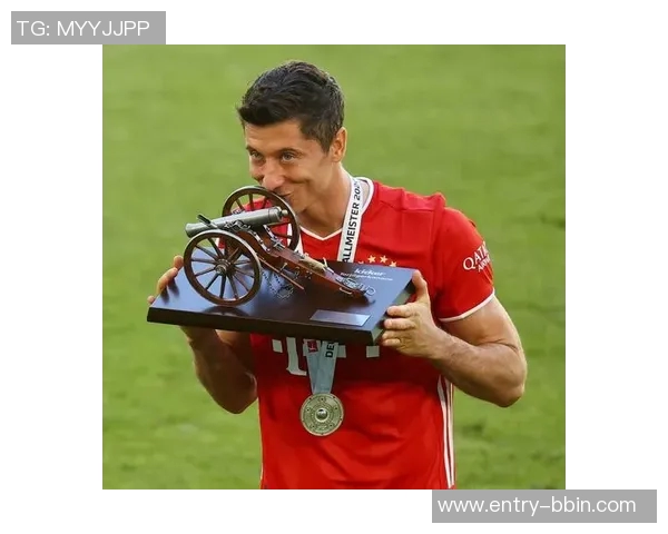 贝克汉姆亲自操刀谈判迈阿密国际欲明夏免签37岁莱万